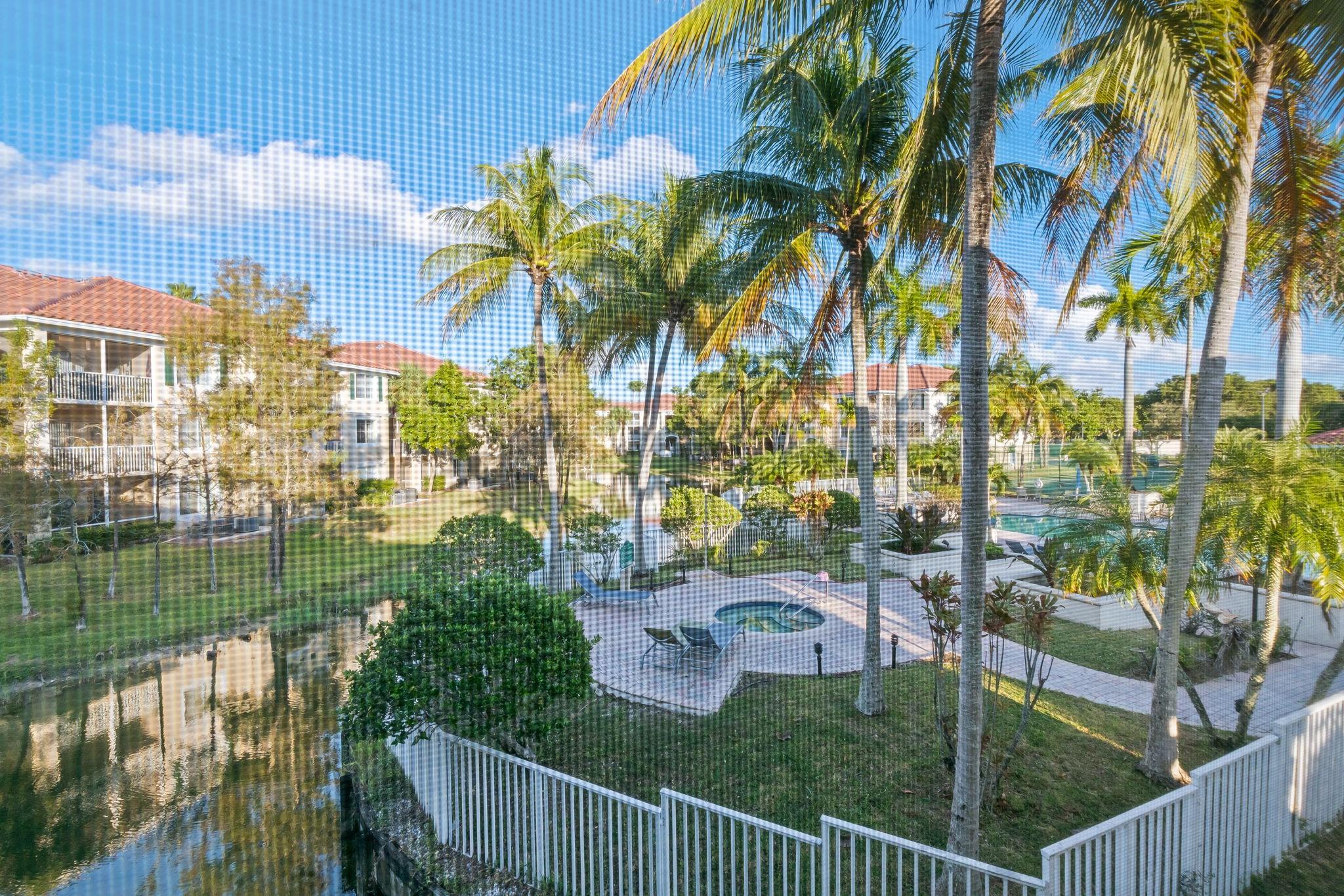 PALMS POINT CONDO - Residential Lease