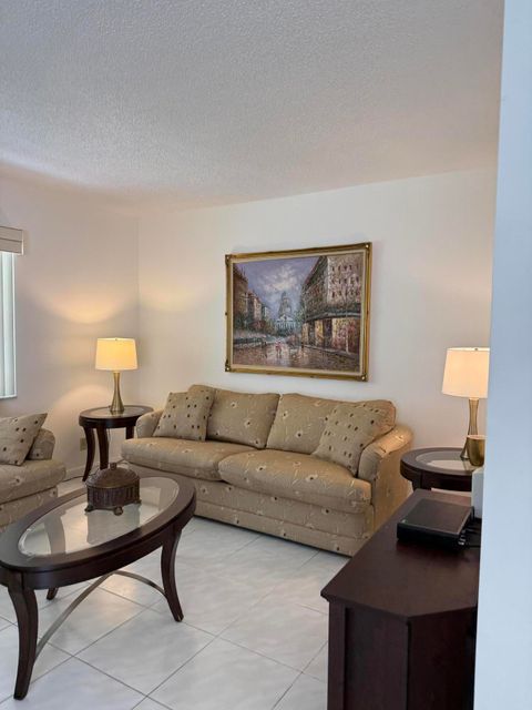 154 Piedmont D Delray Beach FL 33484