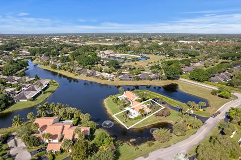 2211 Las Casitas Drive Wellington FL 33414
