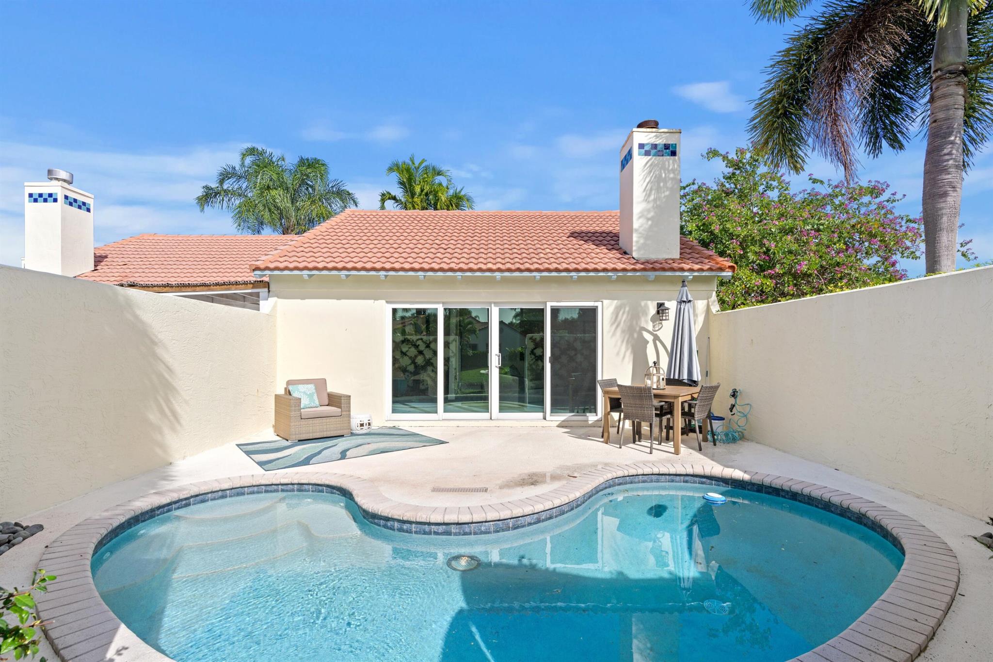 LAS CASITAS 1 - Residential