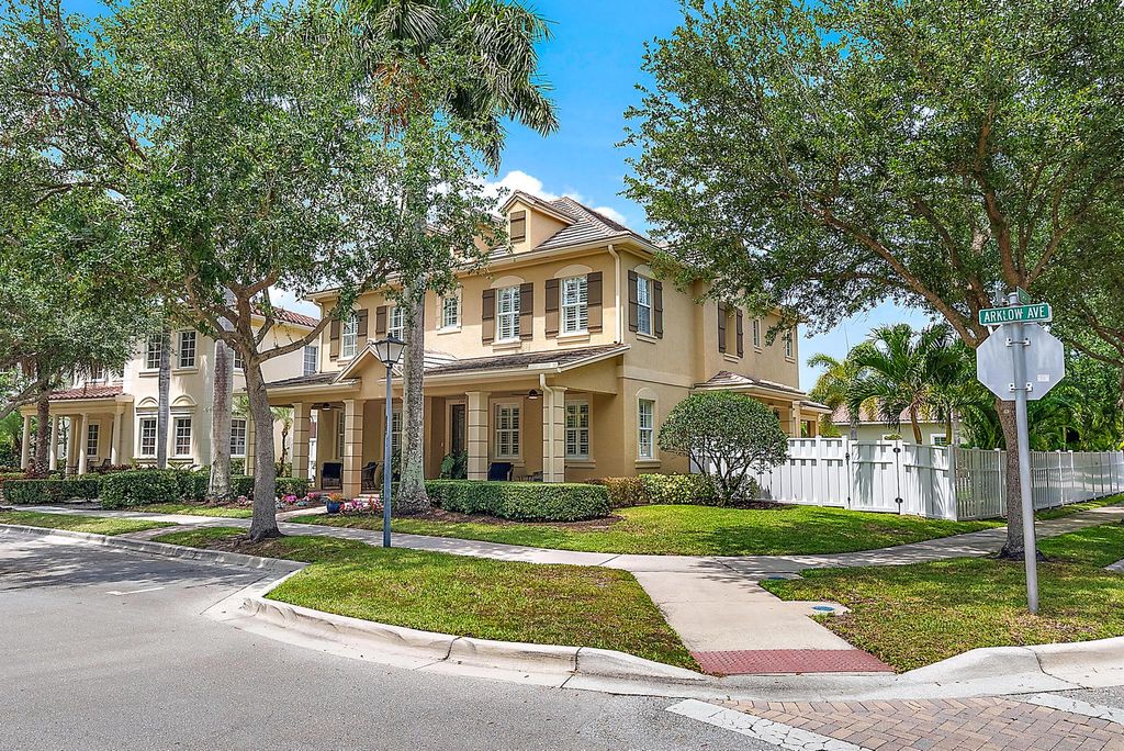 Photo of 155 Arklow Avenue, Jupiter, FL 33458 (MLS # R11082913)