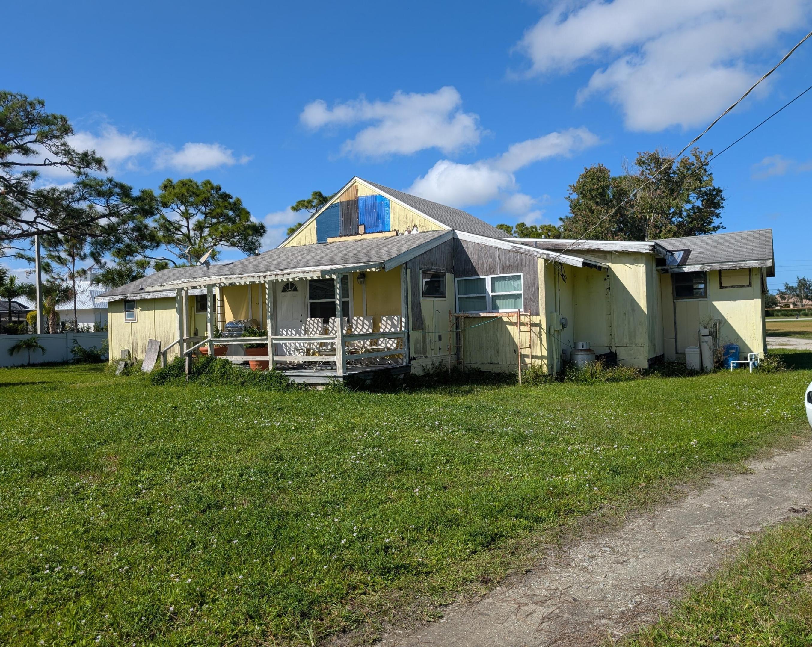 WACO FIELD PLACE - Land