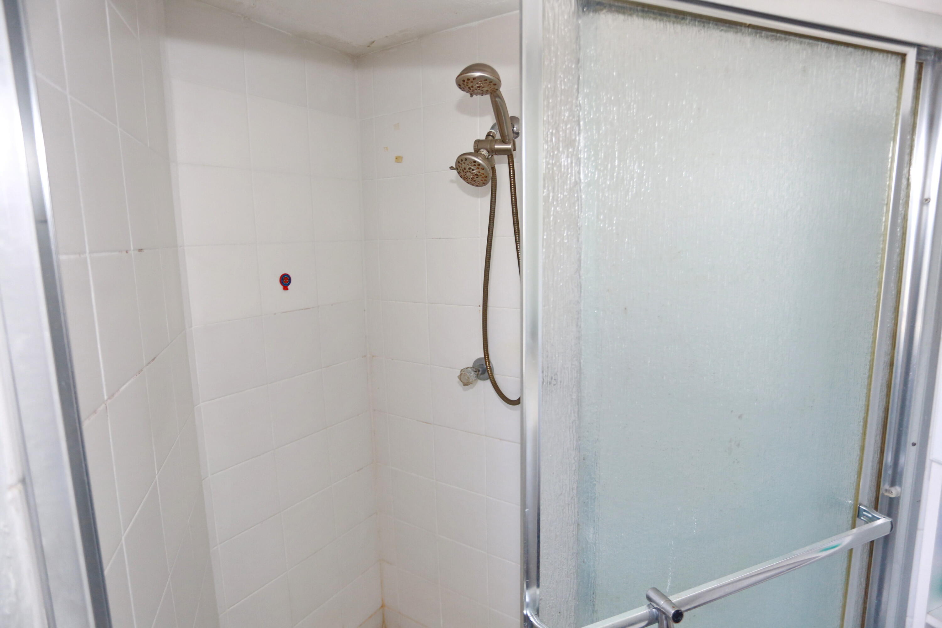 GARDEN ISLES APARTMENTS 1 CONDO - Residential