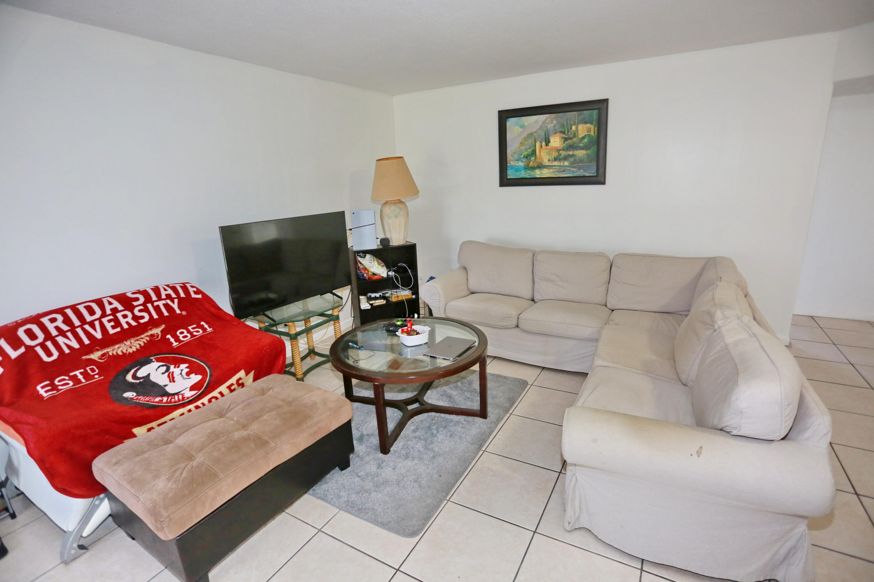 GARDEN ISLES APARTMENTS 1 CONDO - Residential