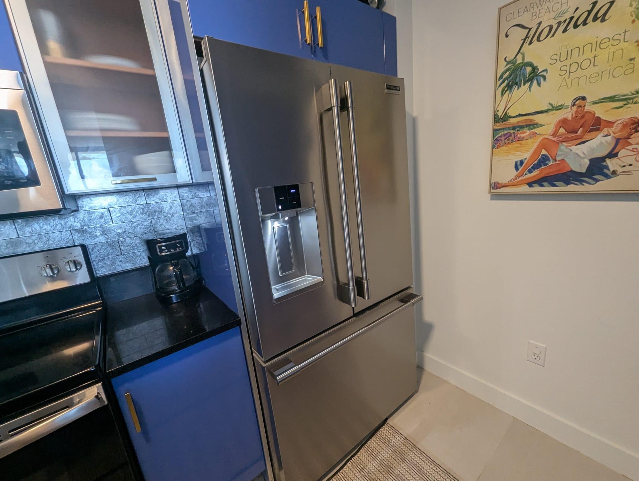 Venture At Aventura East - Residential Lease