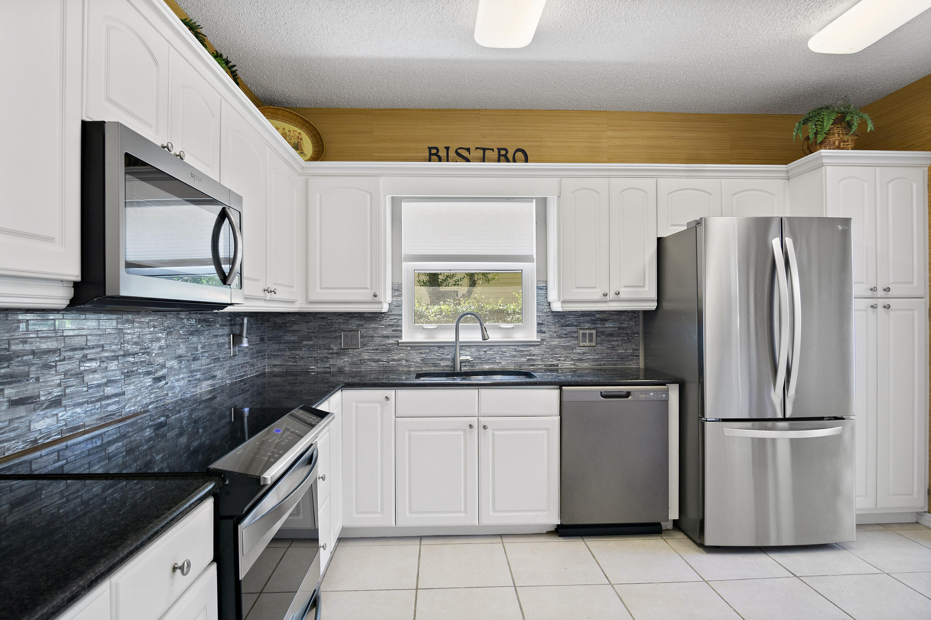 Harbour Ridge Yacht and Country Club - POND APPLE - Residential