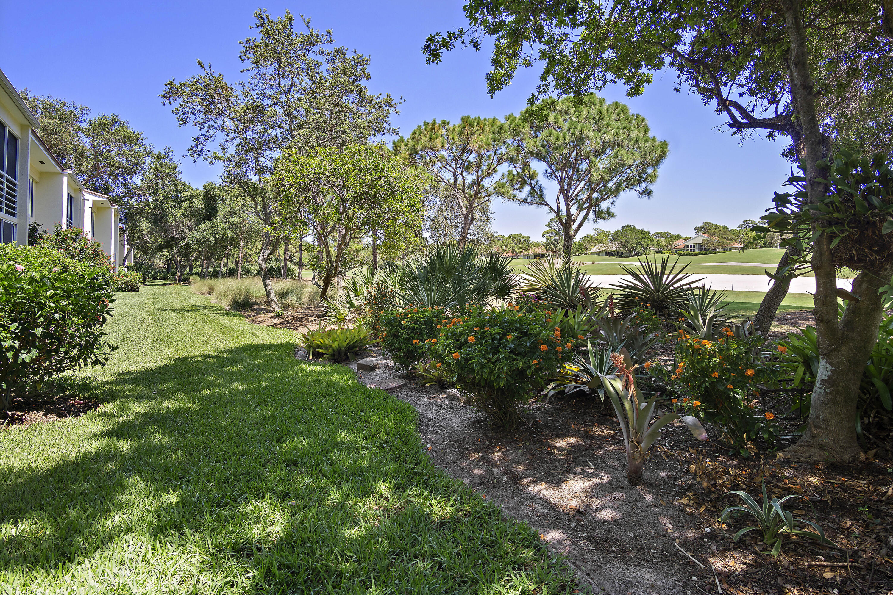 Harbour Ridge Yacht and Country Club - POND APPLE - Residential