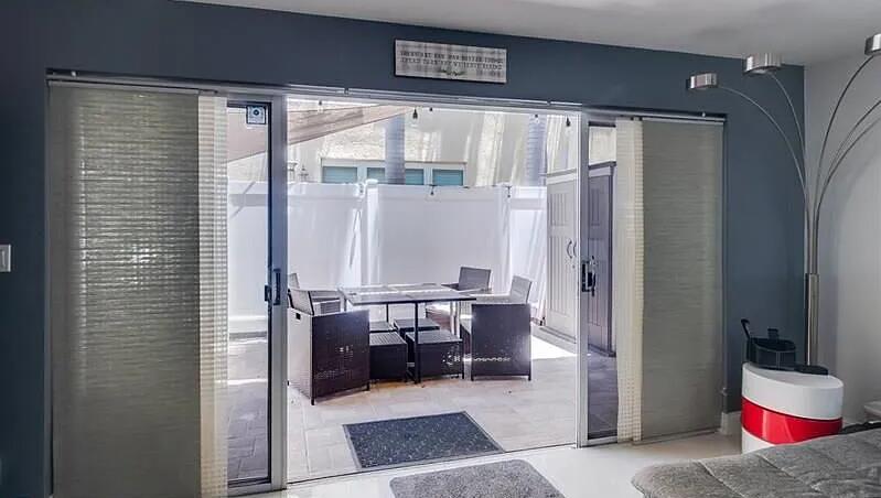 CASA VICTORIA CONDO - Residential