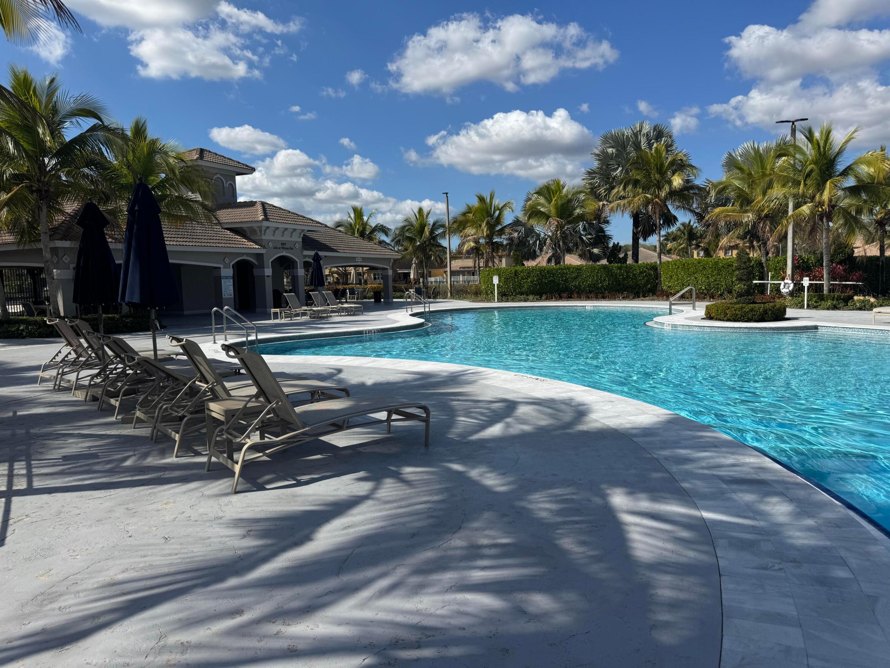 ISLES AT WESTON - Residential