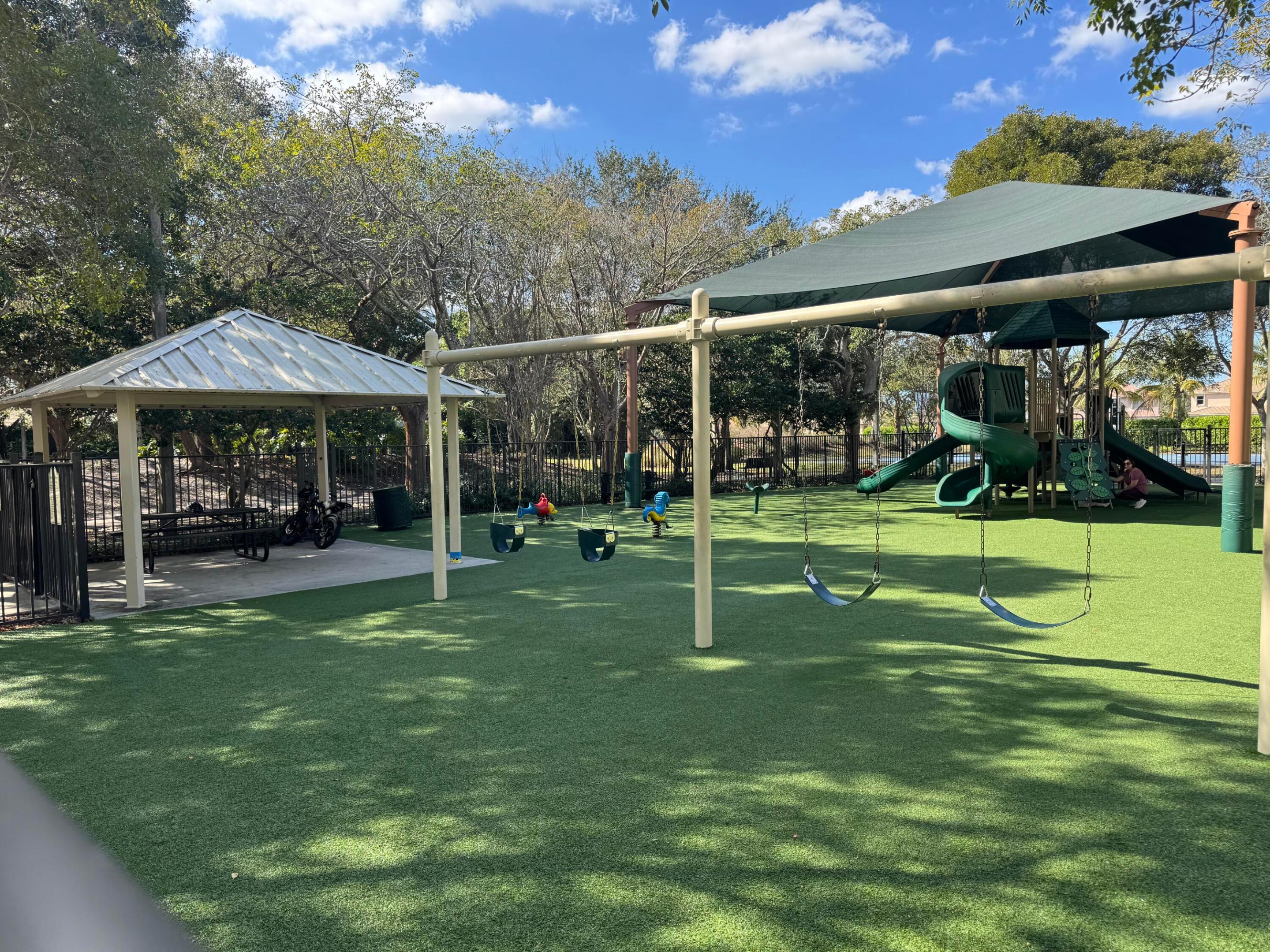 ISLES AT WESTON - Residential
