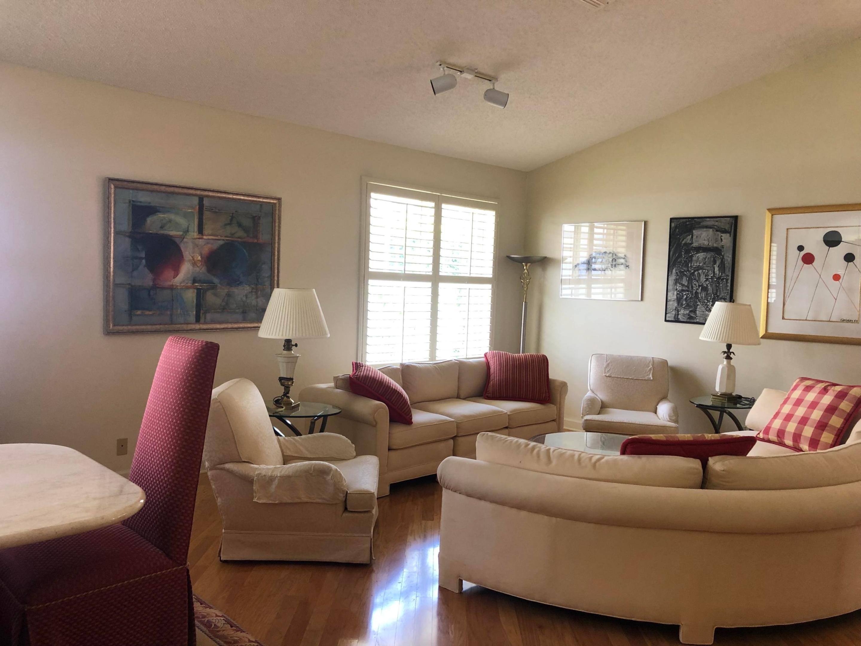 EASTPOINTE Country Club - Residential