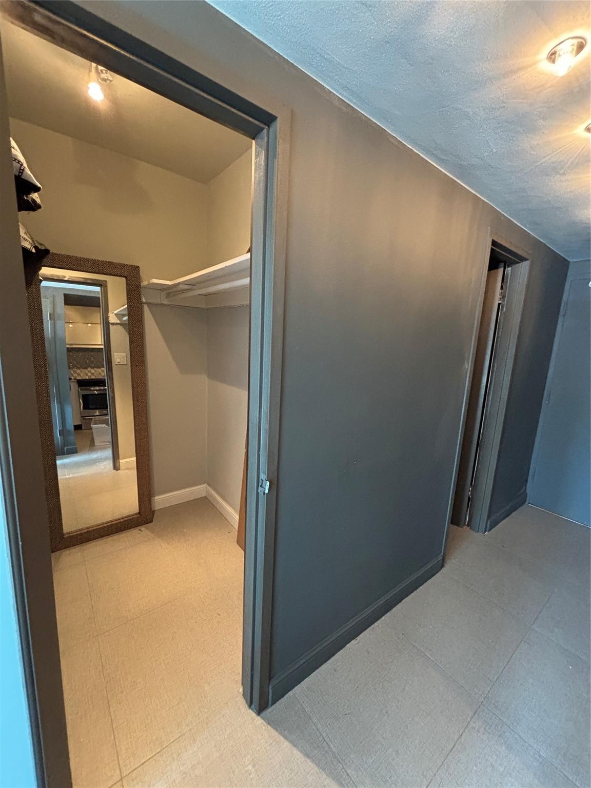 Mirador 1200 Condo - Residential Lease