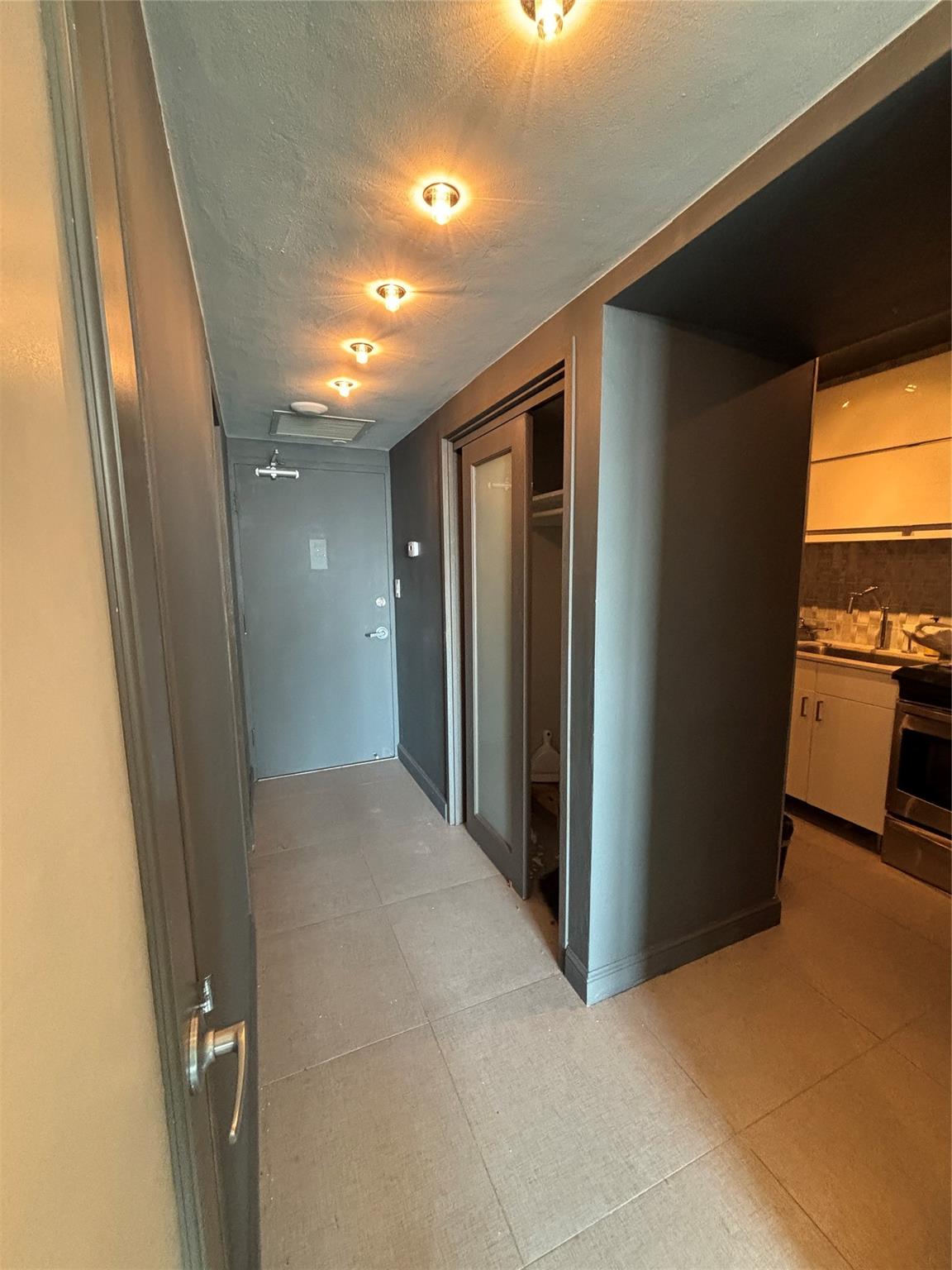 Mirador 1200 Condo - Residential Lease