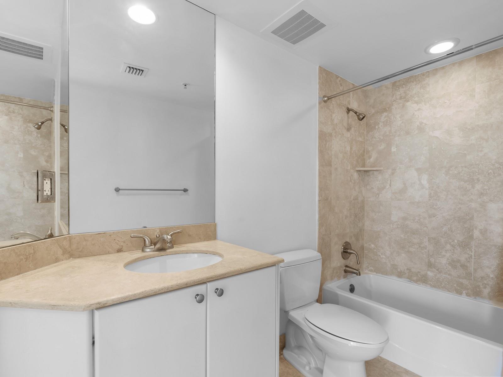 DUO CONDOMINIUM WEST - Residential Lease