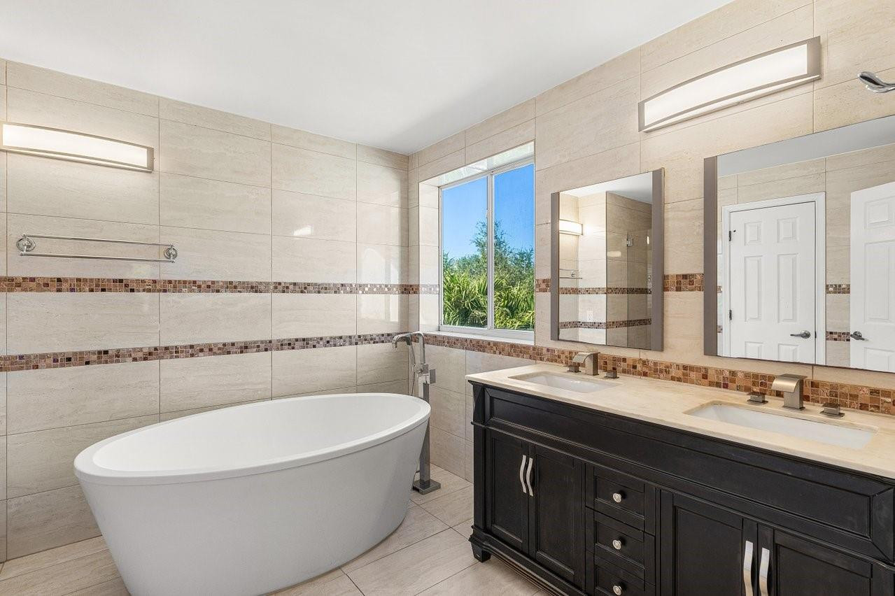 SECTOR 6 EAST - Residential