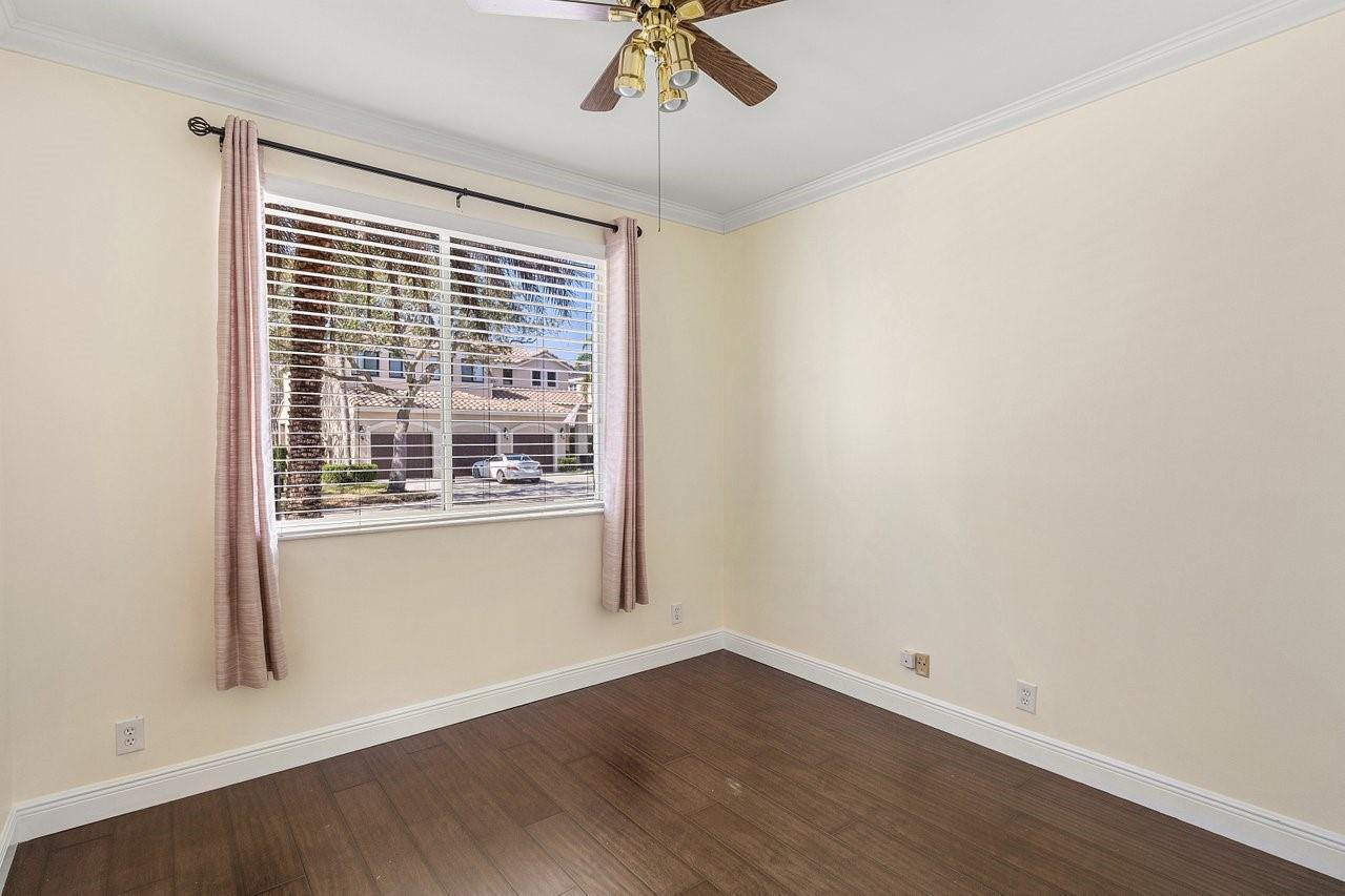 SECTOR 6 EAST - Residential