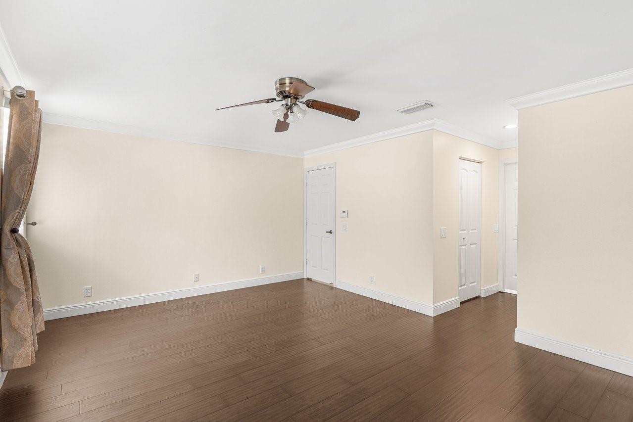 SECTOR 6 EAST - Residential