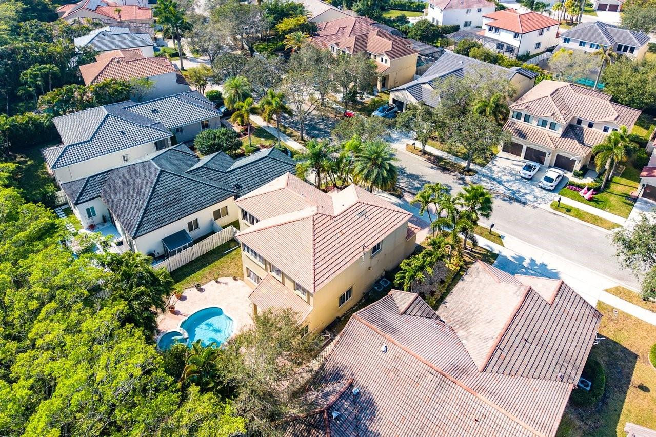 SECTOR 6 EAST - Residential