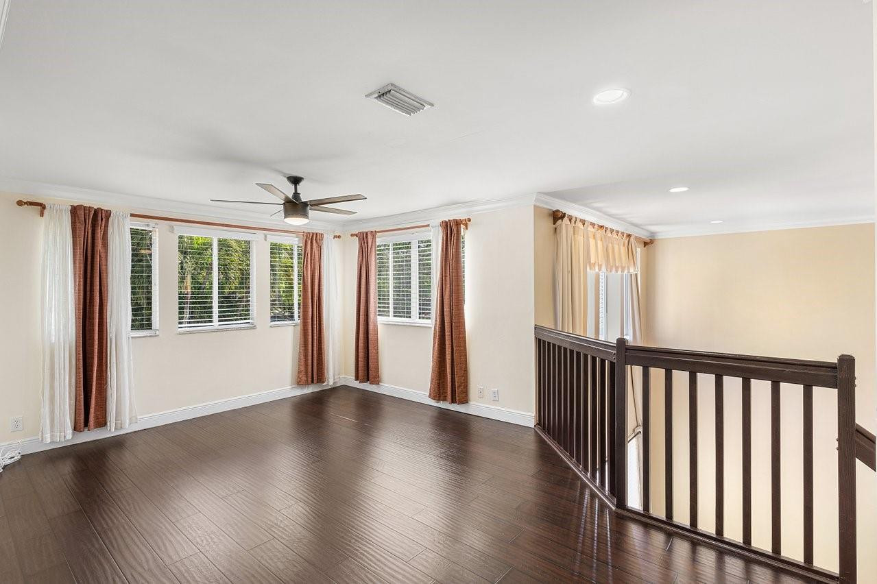 SECTOR 6 EAST - Residential