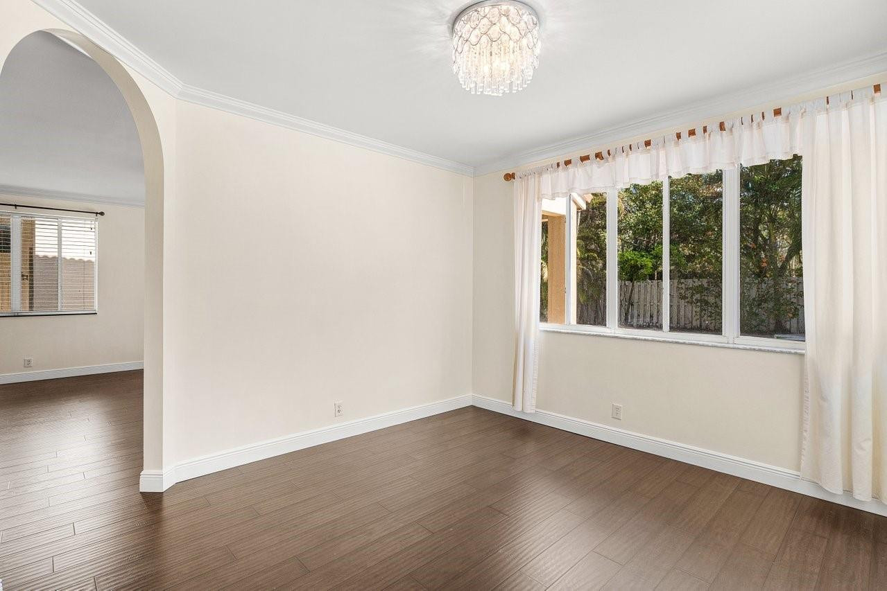 SECTOR 6 EAST - Residential