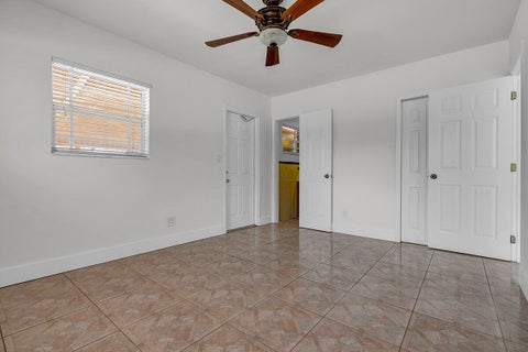 Tiny photo for 2100 N 57TH Avenue, Hollywood, FL 33021 (MLS # B26053296)
