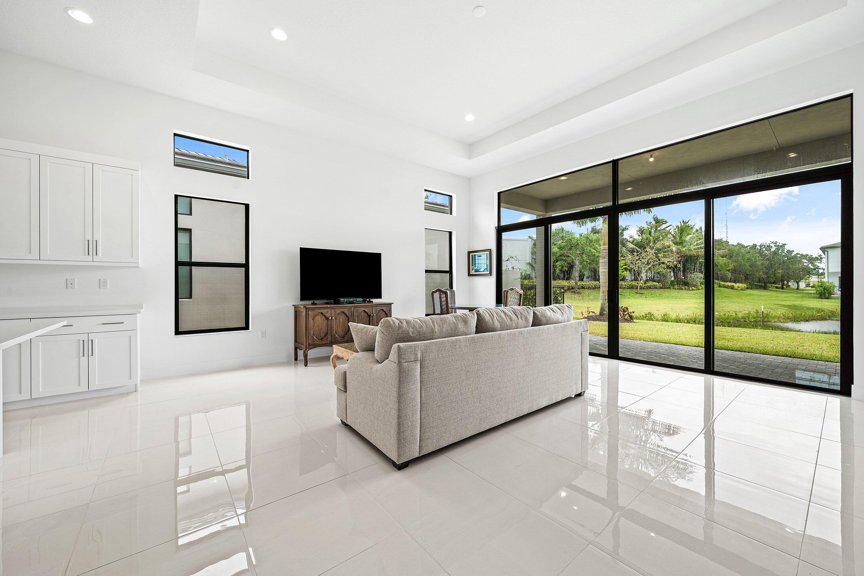 BOCA RATON GOLF COURSE PUD - Residential