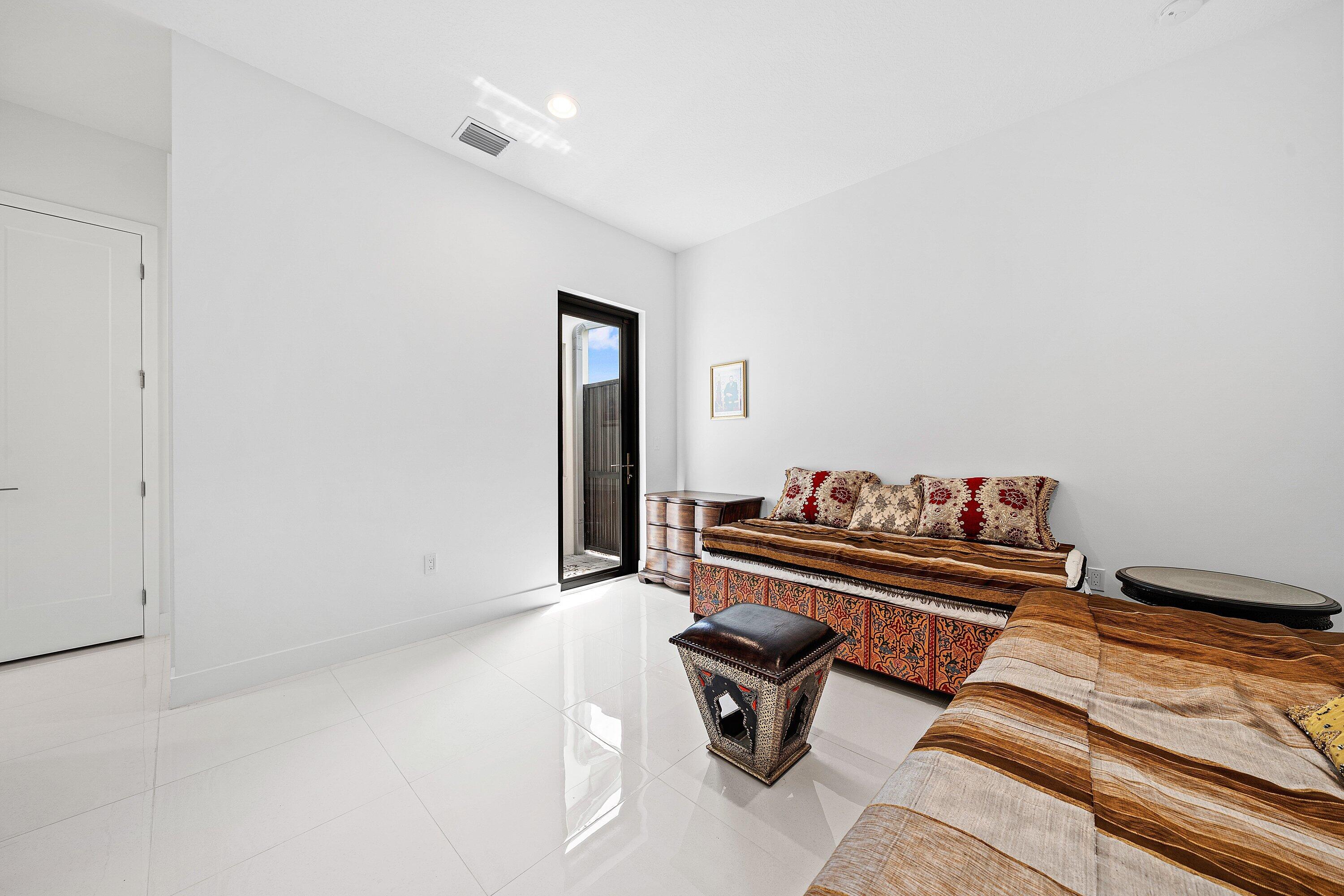 BOCA RATON GOLF COURSE PUD - Residential