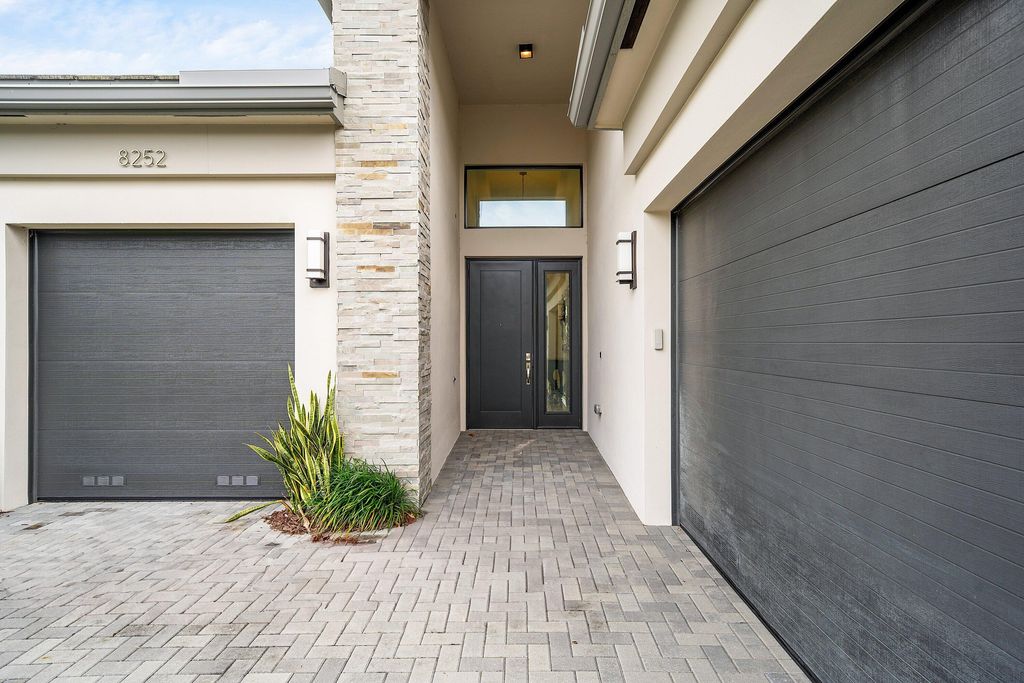 Photo of 8252 Crystal Downs Avenue, Boca Raton, FL 33434 (MLS # B26024721)