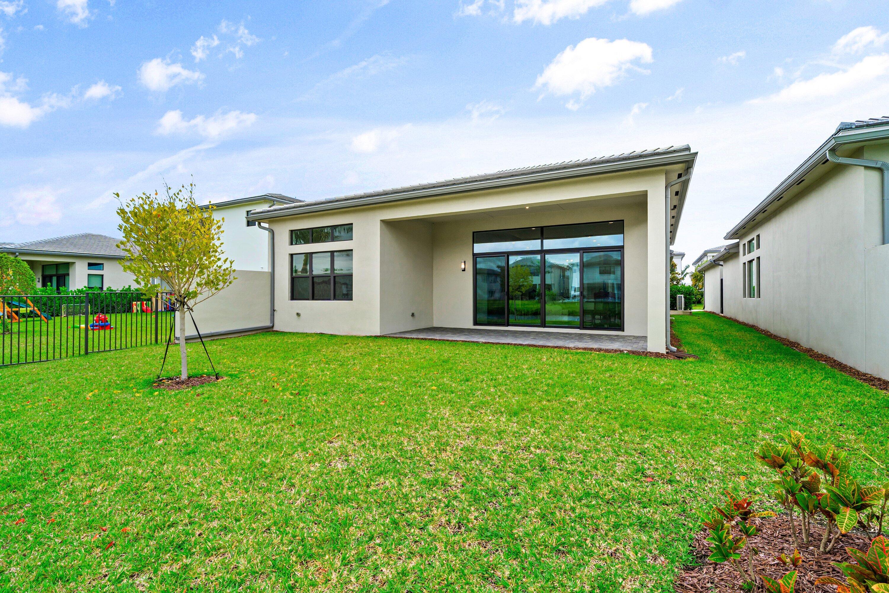 BOCA RATON GOLF COURSE PUD - Residential