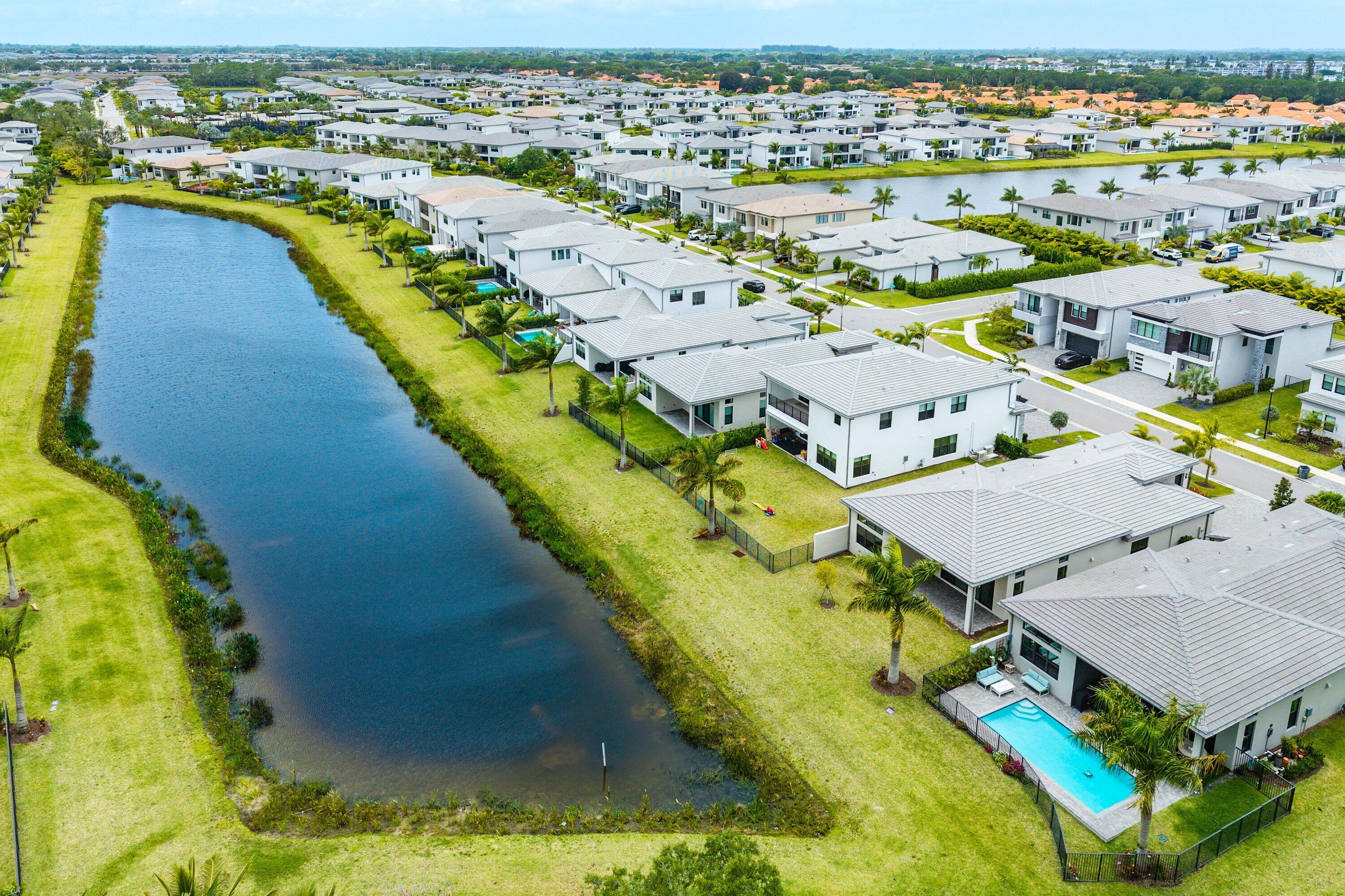 BOCA RATON GOLF COURSE PUD - Residential