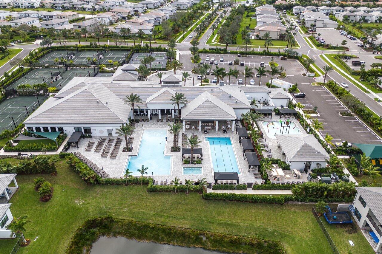 BOCA RATON GOLF COURSE PUD - Residential