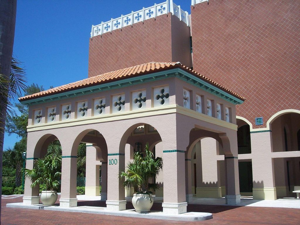 Photo of 100 SE 5th Avenue #102, Boca Raton, FL 33432 (MLS # R11165528)