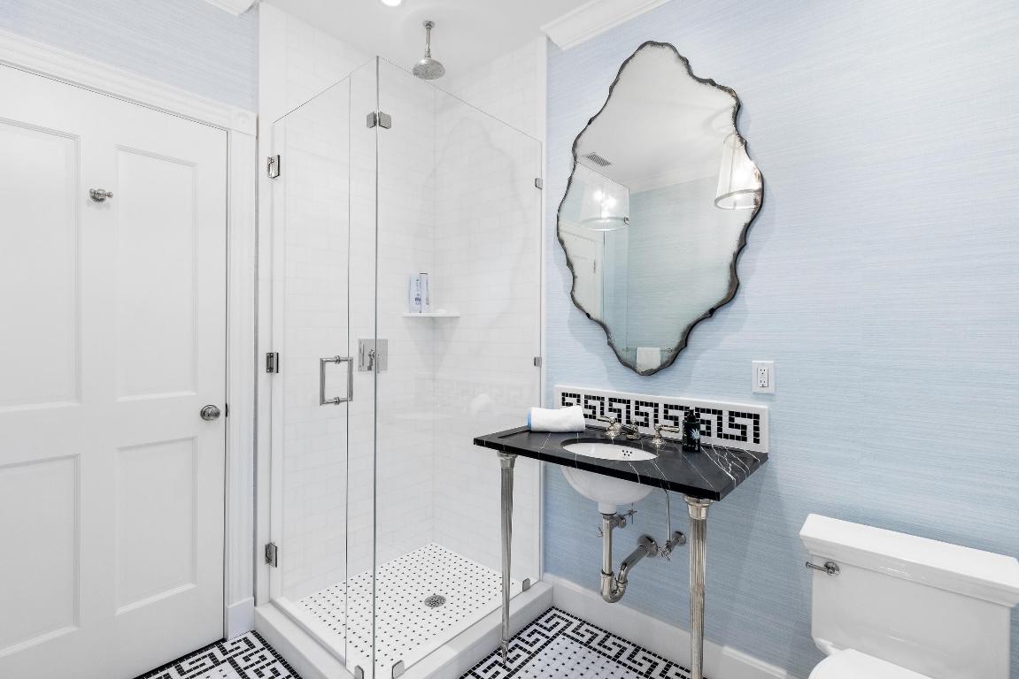 PRIMAVERA ESTATES (LAKE FRONT) - Residential