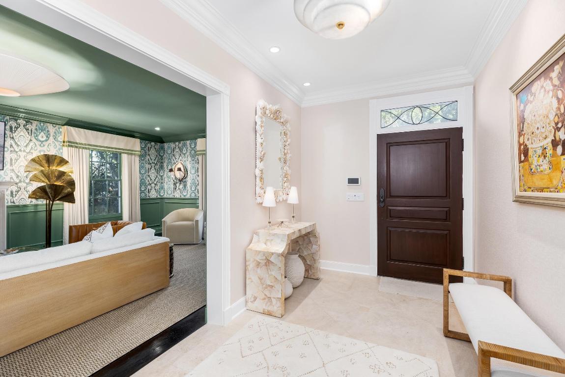 PRIMAVERA ESTATES (LAKE FRONT) - Residential