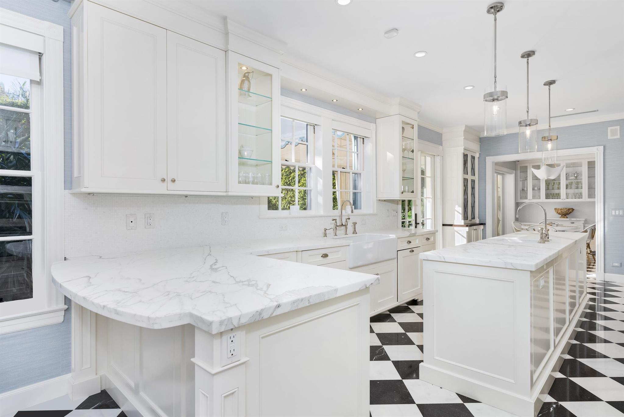 PRIMAVERA ESTATES (LAKE F - Residential