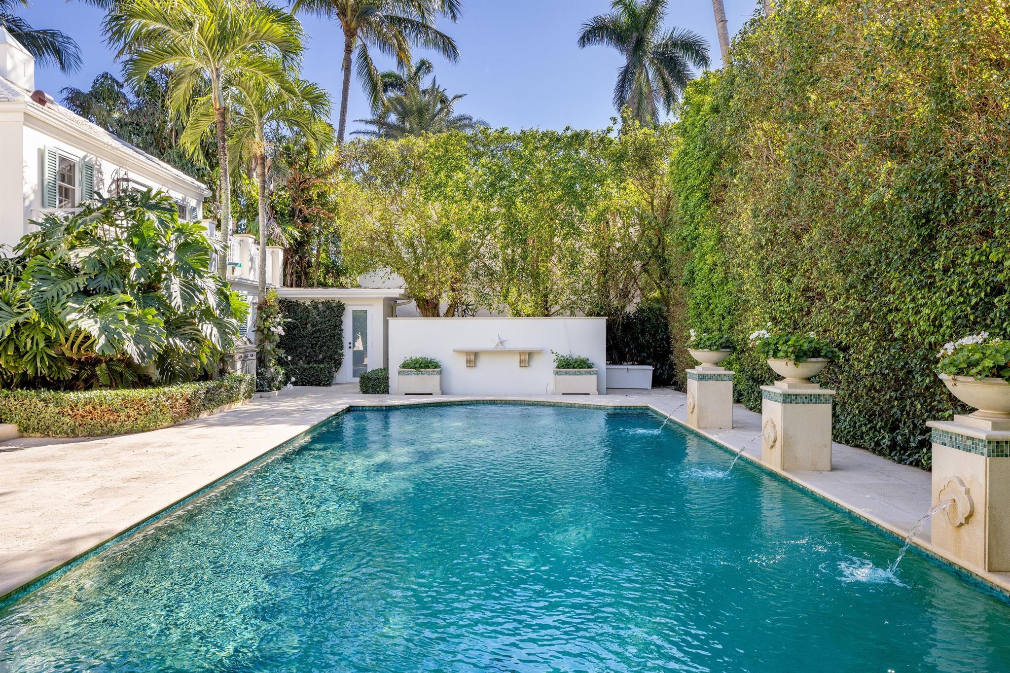 PRIMAVERA ESTATES (LAKE F - Residential