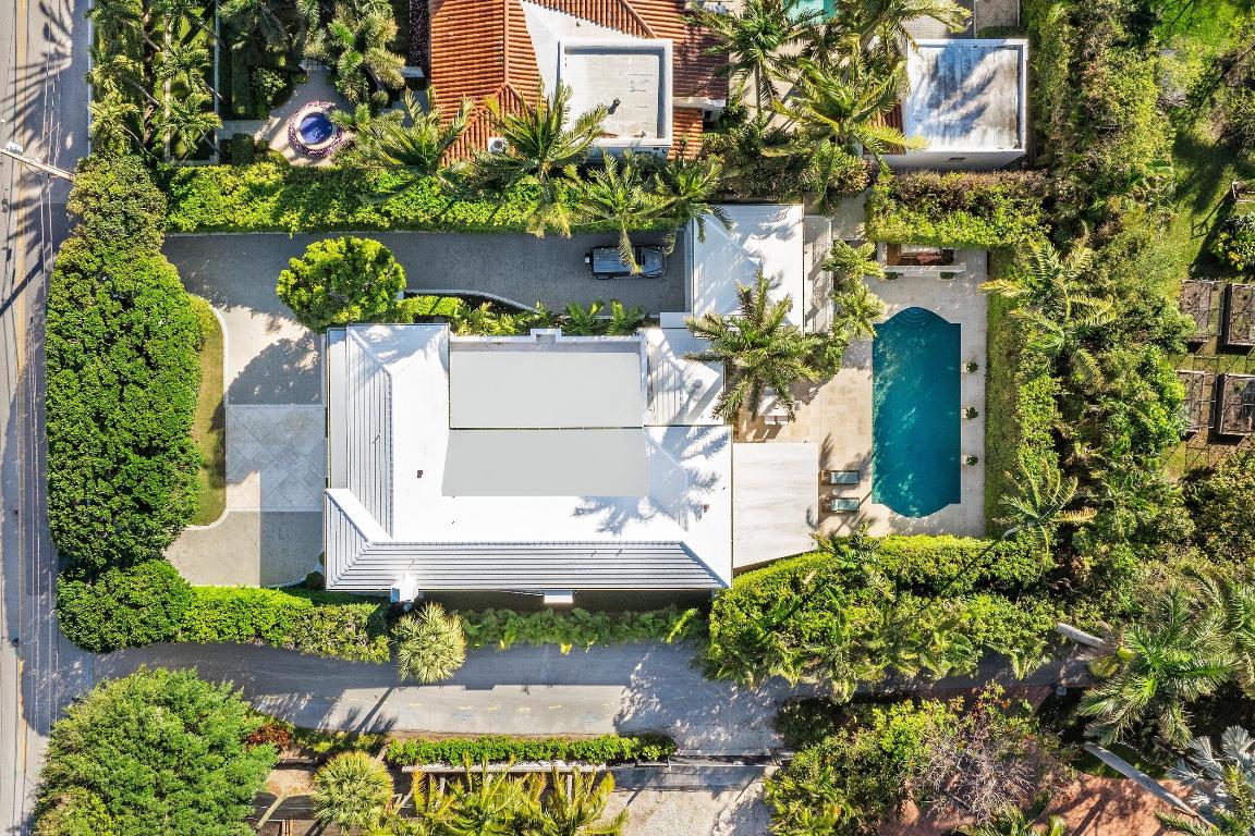 PRIMAVERA ESTATES (LAKE FRONT) - Residential