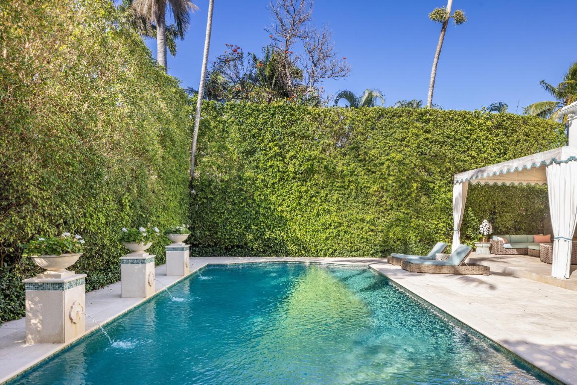 PRIMAVERA ESTATES (LAKE FRONT) - Residential