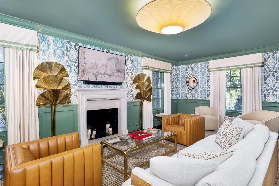 PRIMAVERA ESTATES (LAKE FRONT) - Residential