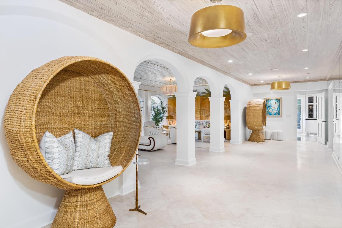 PRIMAVERA ESTATES (LAKE FRONT) - Residential