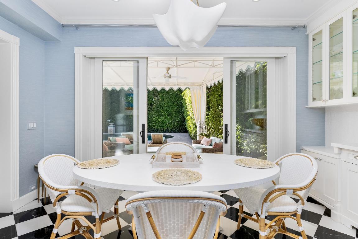 PRIMAVERA ESTATES (LAKE FRONT) - Residential