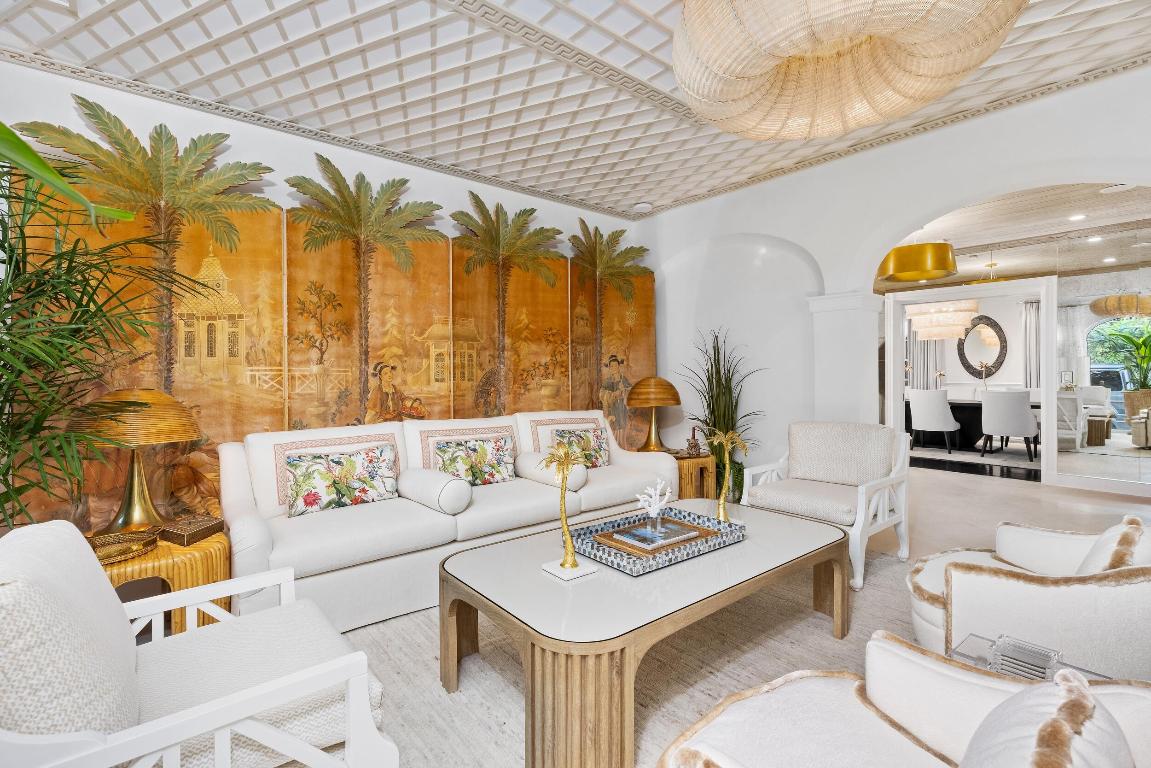 PRIMAVERA ESTATES (LAKE FRONT) - Residential