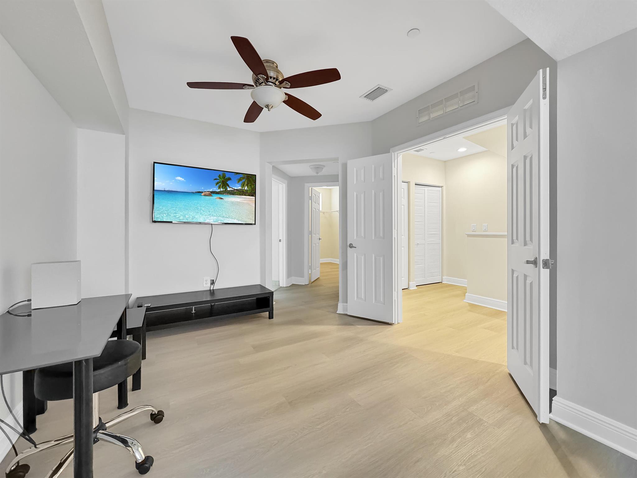 VILLA MEDICI CONDO - Residential