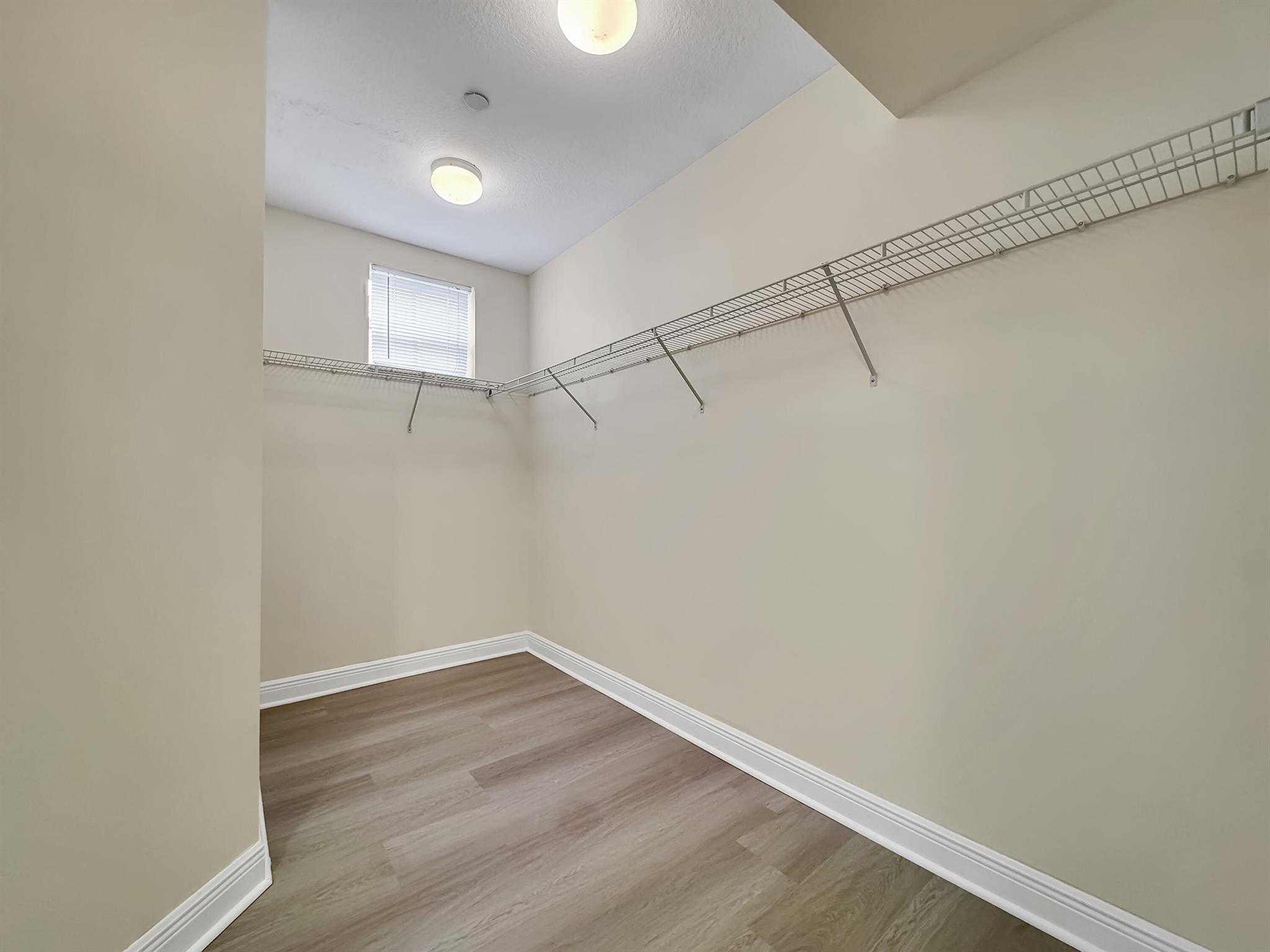 VILLA MEDICI CONDO - Residential