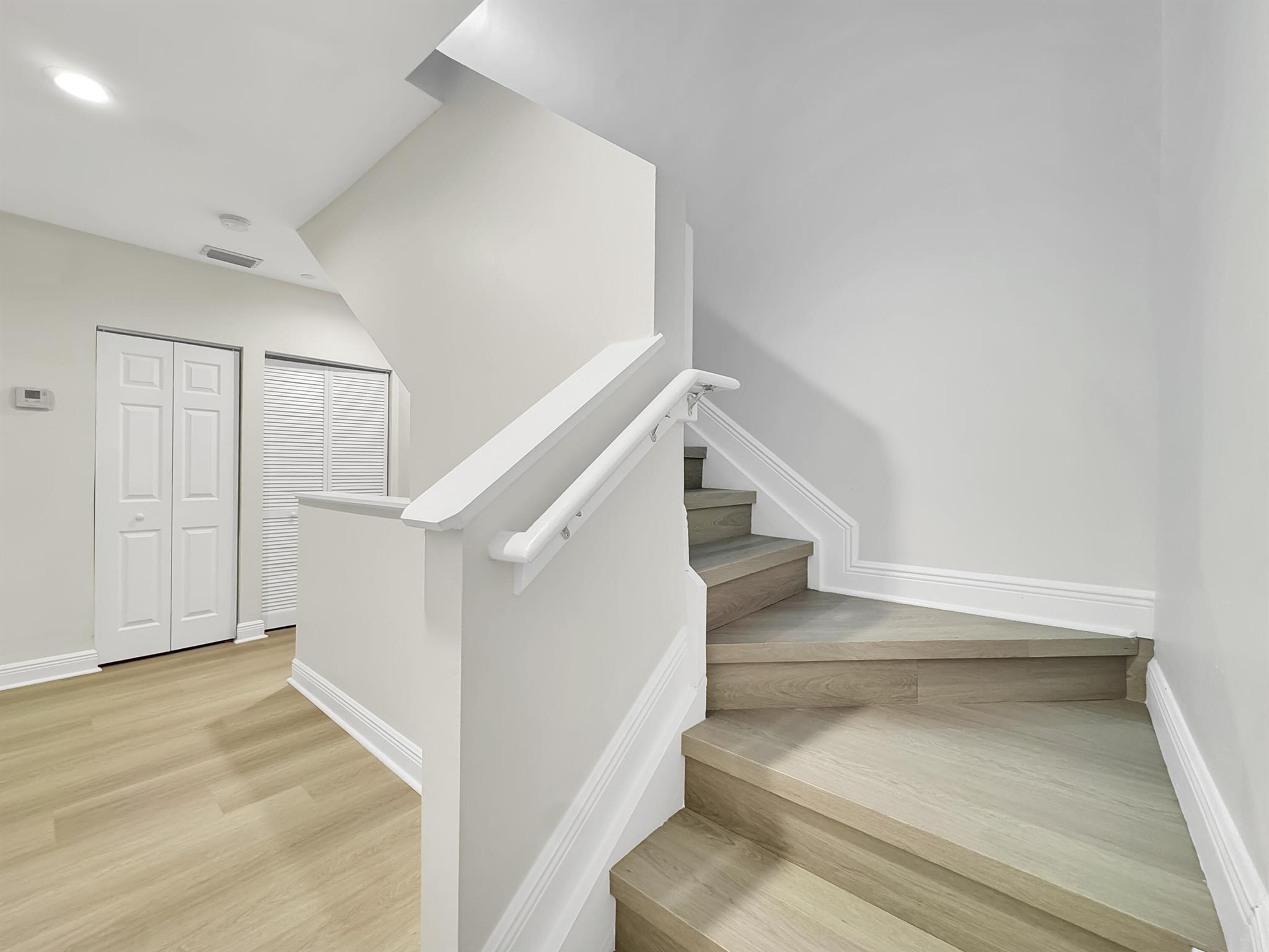 VILLA MEDICI CONDO - Residential