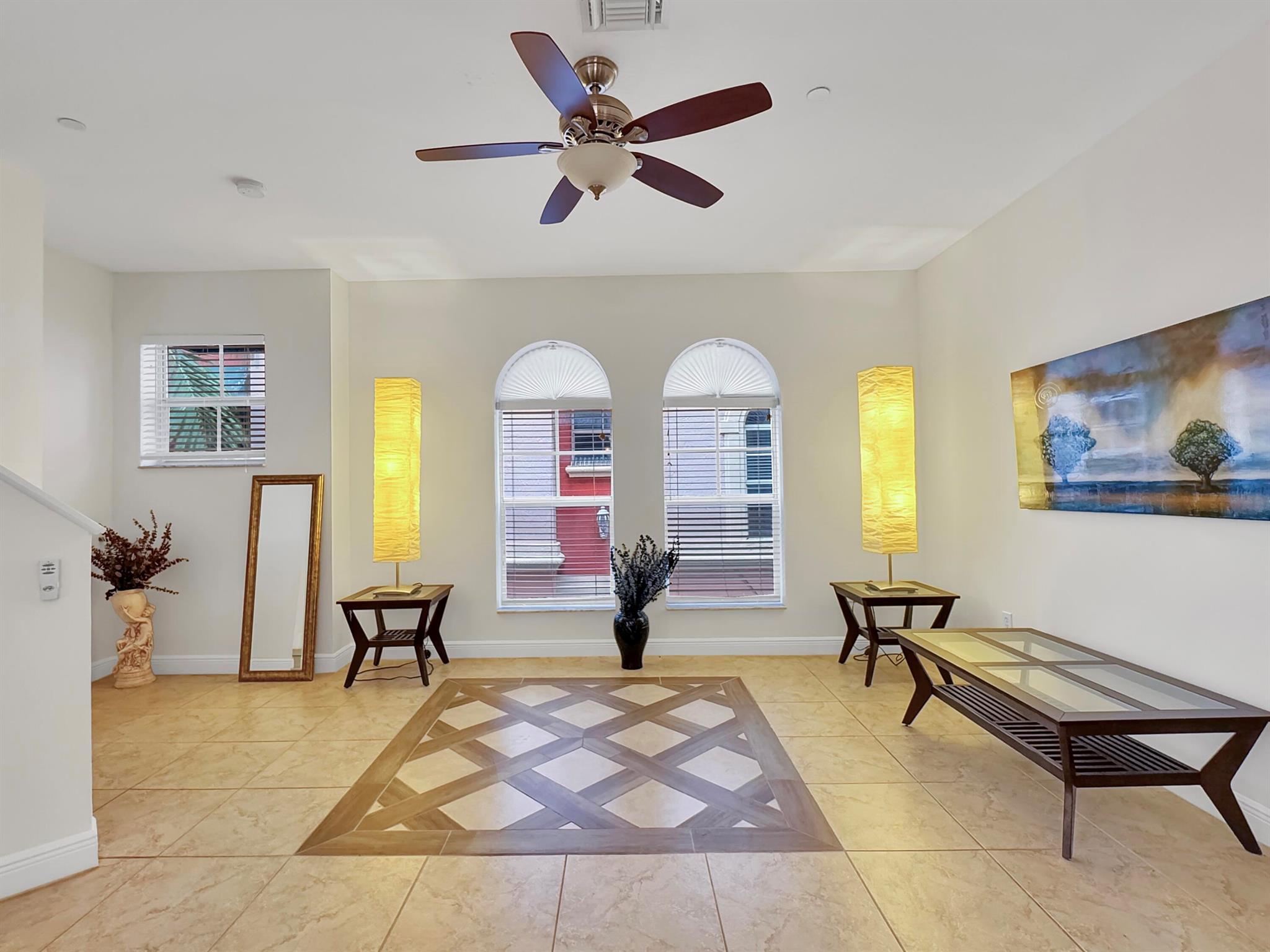 VILLA MEDICI CONDO - Residential