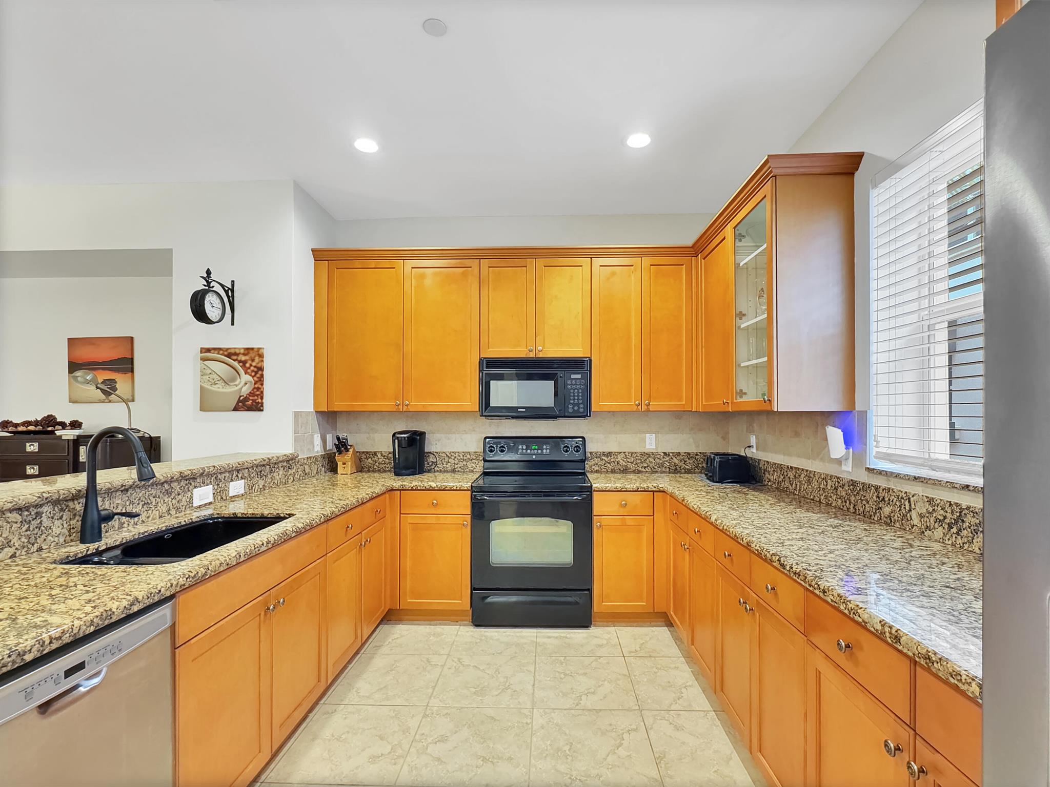 VILLA MEDICI CONDO - Residential