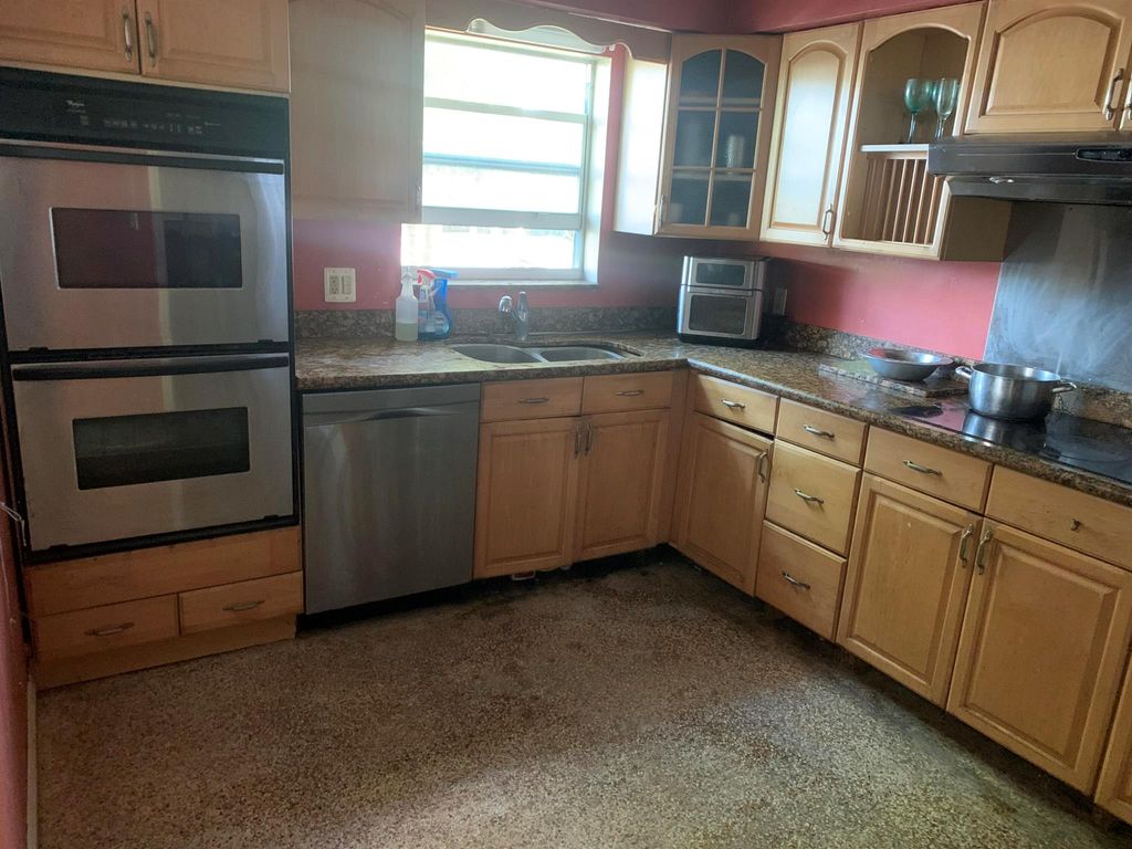 Photo of 330 Orange Way, West Palm Beach, FL 33405 (MLS # R10960292)