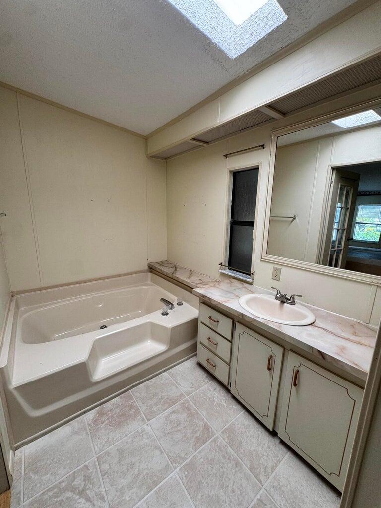 Spanish Lakes Fairways - Residential