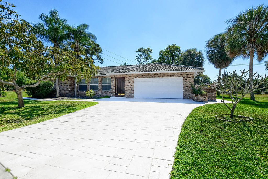 Photo of 2334 Timbercreek Circle NW, Boca Raton, FL 33431 (MLS # B26009097)